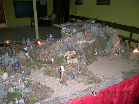 mini-NACIMIENTO ASPARIEGOS2003-4 EN AYUNTAMIENTO 007