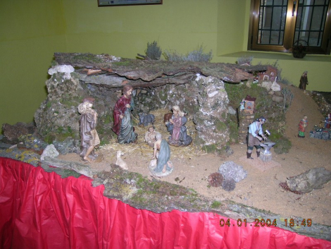mini-NACIMIENTO ASPARIEGOS2003-4 EN AYUNTAMIENTO 038