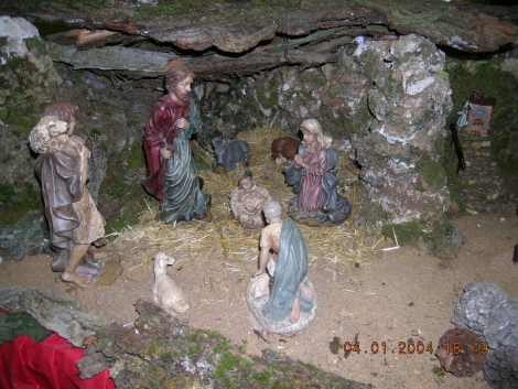mini-NACIMIENTO ASPARIEGOS2003-4 EN AYUNTAMIENTO 039