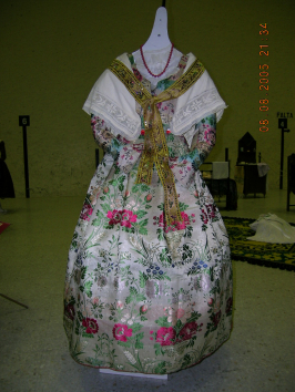 GALANTERIAS TRAJES 041