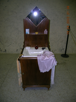 GALANTERIAS TRAJES 054