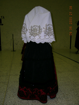 GALANTERIAS TRAJES 067